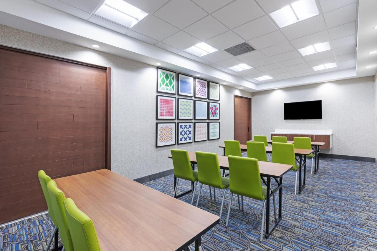 Holiday Inn Express & Suites - Parsons By Ihg Zewnętrze zdjęcie