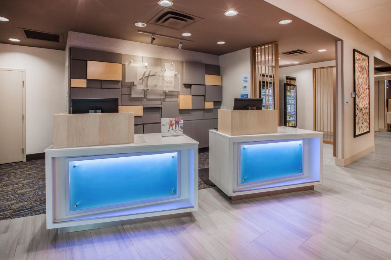 Holiday Inn Express & Suites - Parsons By Ihg Zewnętrze zdjęcie